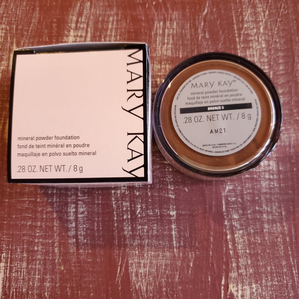 Bronze 5 Mary Kay Mineral Powder Foundation -  Recently Discontinued